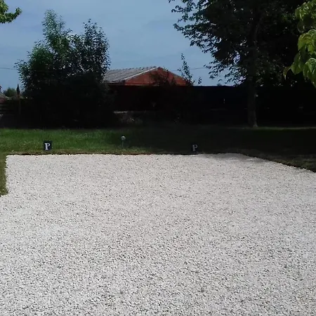 La Rapiette Du Perigord Bed & Breakfast